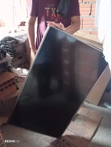 Vendo tv para retirada de peças