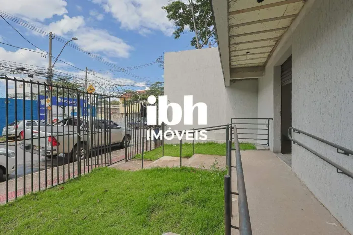 Casa comercial para alugar no Prado