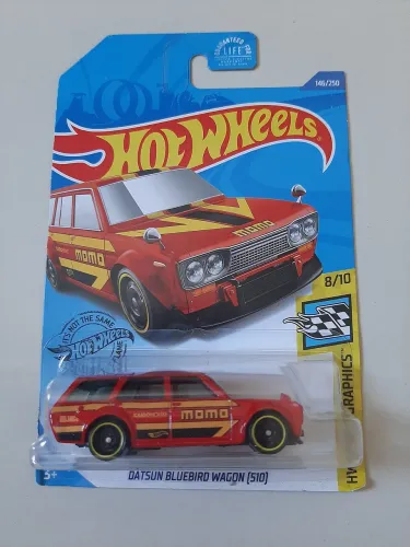 Hot Wheels Datsun Wagon 510 Momo Vermelha
