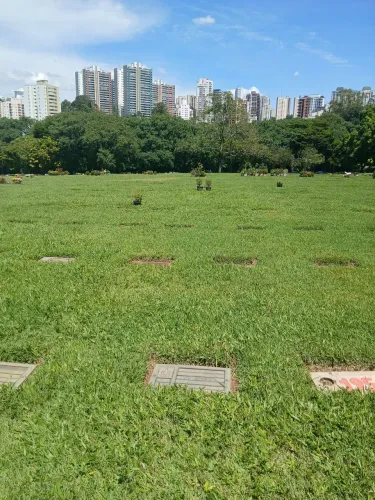 Jazigo parque Morumbi AO LADO DO SENNA