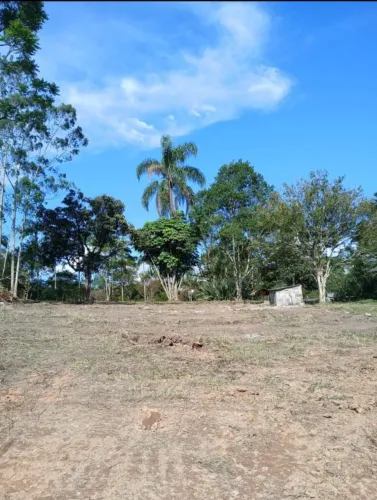 Otima Chácara / Terreno . Aceita parcelamento direto proprietário