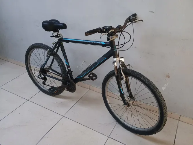 Bicicleta mountain bike