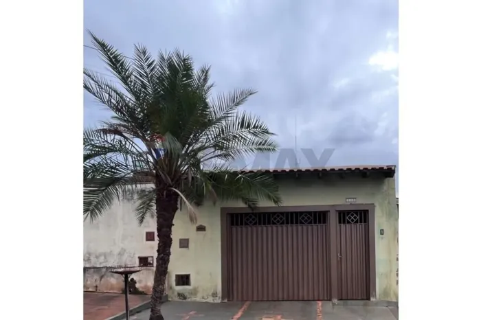 Casa com 4 Quartos no Residencial Espigão Pronta para Morar