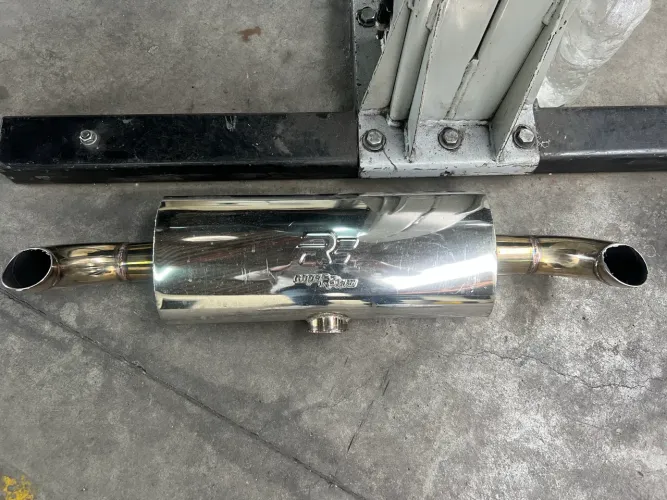 Abafador rf superflow 2,5 pol inox 304