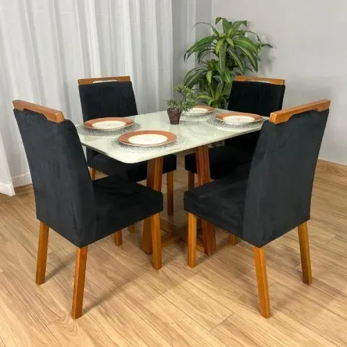 Mesa 120x80cm com 04 cadeiras em madeira Maciça ?