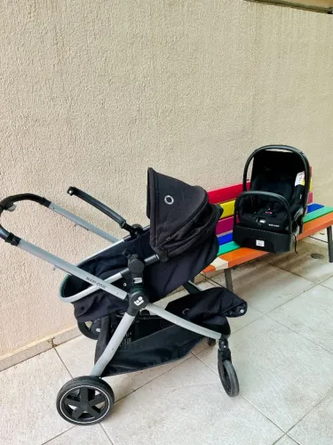 Carrinho para Bebê completo e versátil