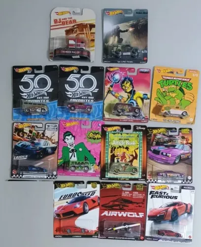 Lote Com 13 Hot Wheels Premium Velozes Temáticos Ferrari 1/64