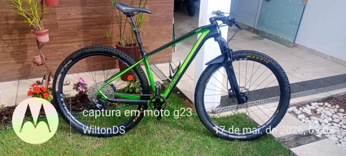 Bike de carbono Redstone Evoque-tamanho 17 aro 29 