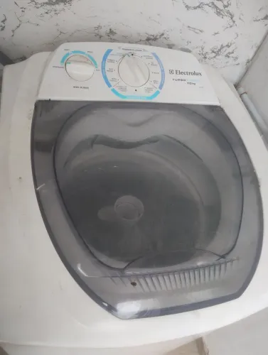 Máquina de lavar Electrolux não tá centrifugando