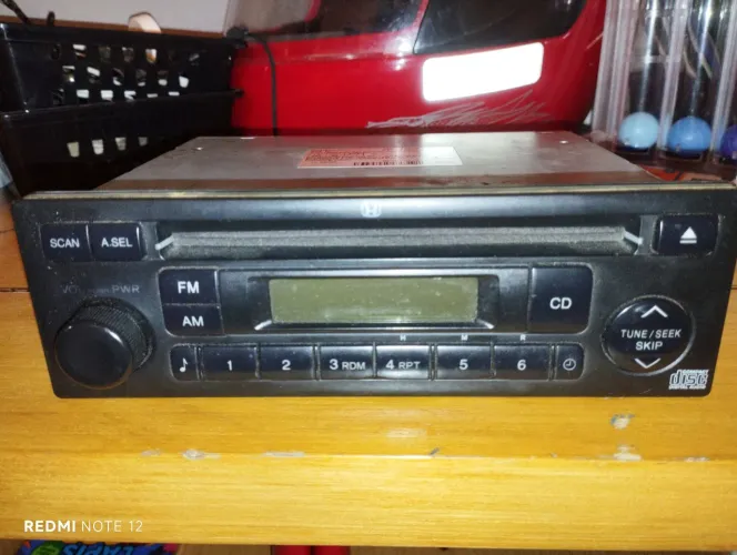 Som Honda FIT 2005