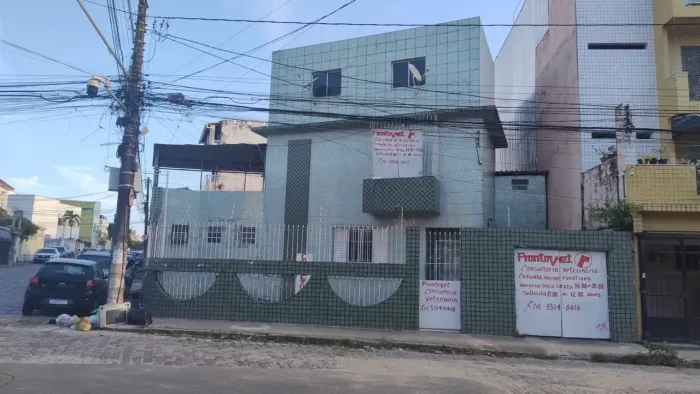 Imóvel para venda possui 200 mts, OPORTUNIDADE, em Roma - Salvador - BA