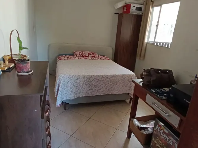 Vendo 01 apartamento