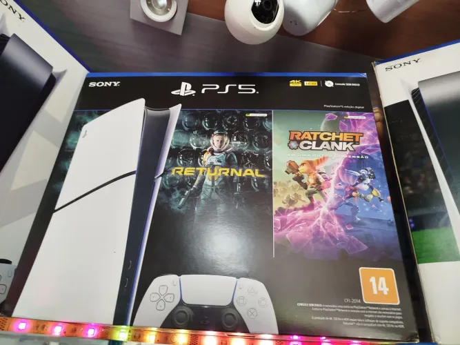 Playstation 5 slim HD 1TB sdd impecável controle  completo ac trocas...