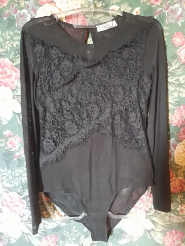Body feminino