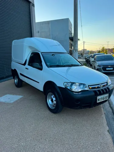 Fiat Strada 1.4 MPI Fire Flex 8V CS 2012