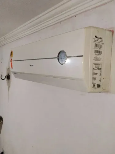 Ar condicionado em ótimo estado