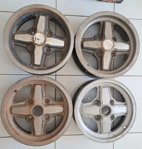 (RESERVADA) Jogo de rodas CRUZ DE MALTA aro 14 para VW Fusca, Brasília, Variant, Puma e Tl