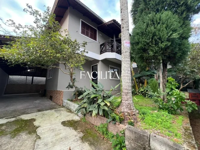 Casa com 3 quartos no bairro Porto da Lagoa, Florianópolis