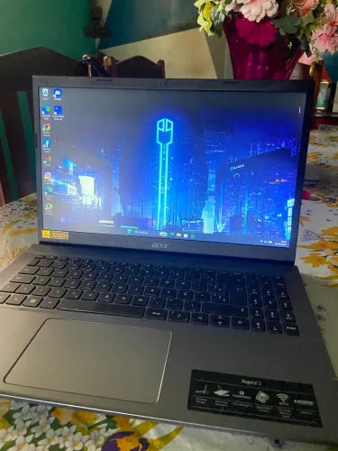 NOTEBOOK ACER APIRE 5 - A515-57