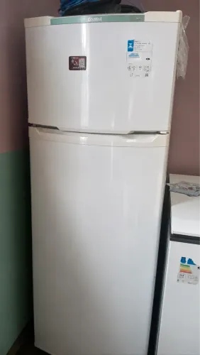 Geladeira Consul