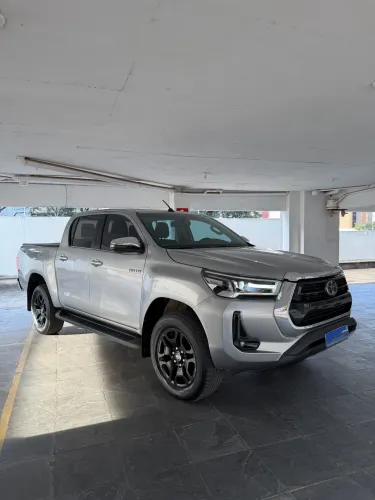 Toyota Hilux CD SRX 4X4 2.8 TDI 16V Diesel Aut. 2021
