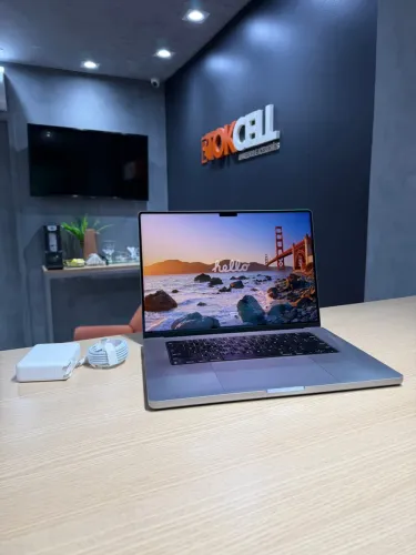 Macbook Pro 16 Pol Chip M2 Max 32GB/1TB Space Seminovo Garantia Loja Física Bueno