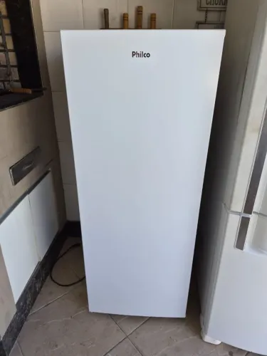 Freezer vertical Philco 200 litros
