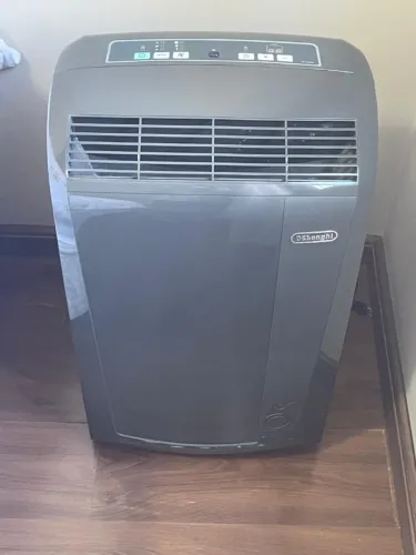 Ar Condicionado Portátil DeLonghi PCA N120BR 12.000 BTUS
