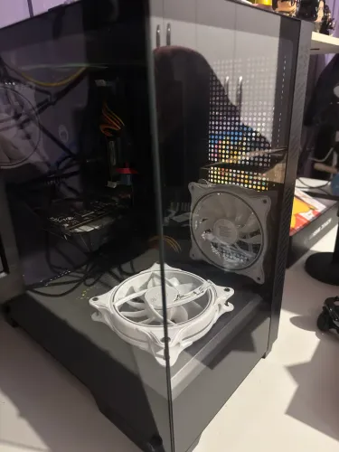 PC GAMER i5 + GTX 1050 Ti + 16GB RAM + SSD 240GB | GABINETE AQUÁRIO RGB