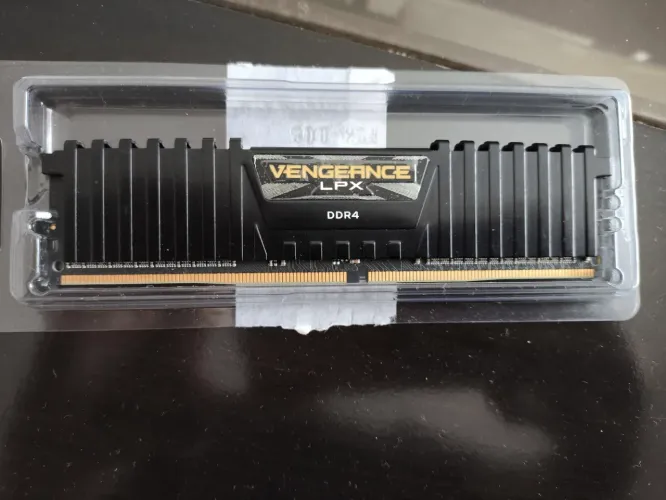Memória ram Corsair vengeance lpx 8gb 3200hz