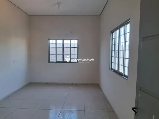 Sala Comercial na Av. Miguel Rosa para aluguel