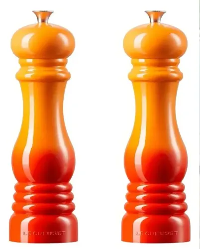 Par moedores Le creuset
