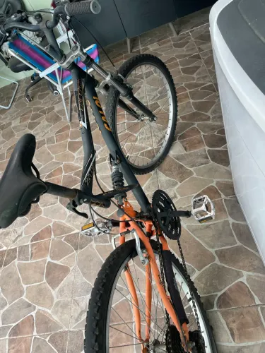 Bicicleta aro 27