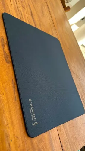 Mousepad trashpad