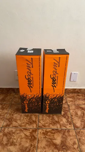 Vendo jogo de amortecedores dianteiros Fiat grand siena Cofap novos.