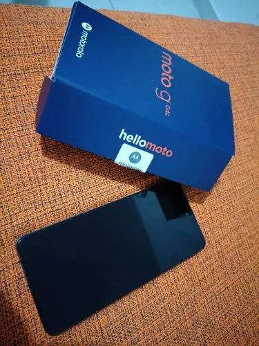 Moto g04s 