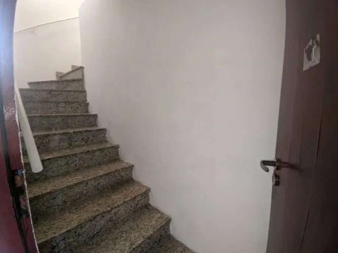 Casa para aluguel no Jd Souto, São José dos Campos SP, 50m2, 1 dorm, 1 vg, R$ 1.500,00