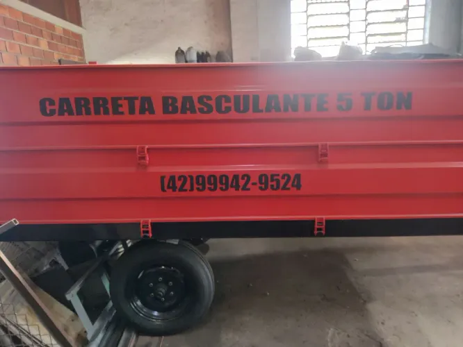 Carreta agricola basculante