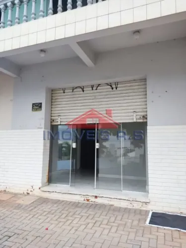 Sala Comercial 60 m² estacionamento em frente com 2 vagas *Aceita Negociação