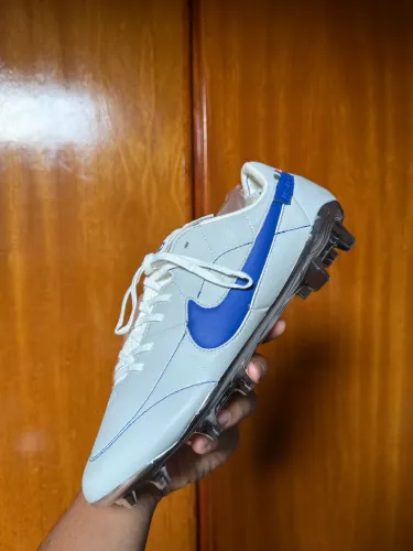 Chuteira Nike Tiempo 10 Luxe Elite Itália Tamanho 40