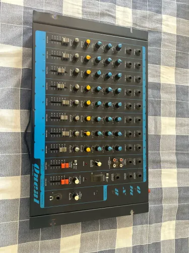 Mesa de som 8 canais