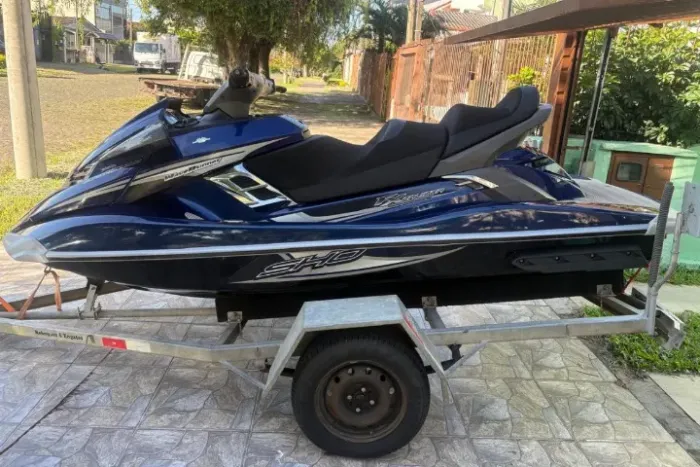 Jetski FX Cruiser 2012 ,super charged recém revisado 