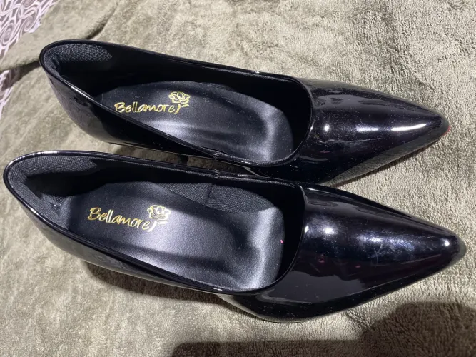 Vendo scarpin novo 