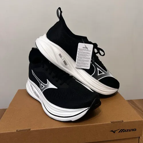 Mizuno Neo Zen 2