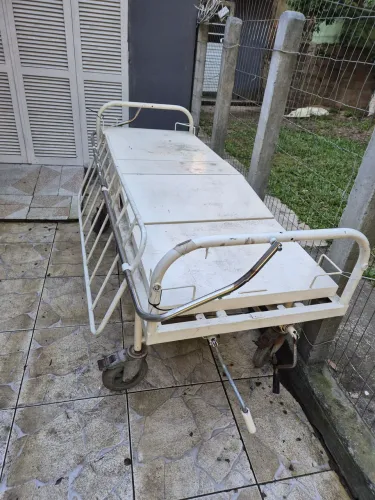 Cama hospitalar