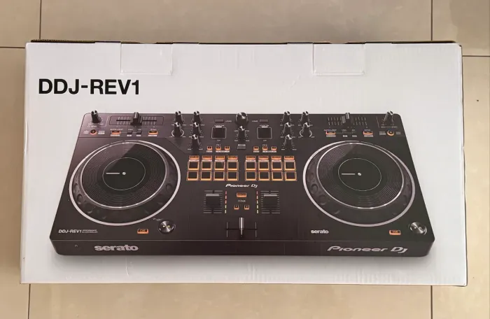 Pioneer DDJ REV 1