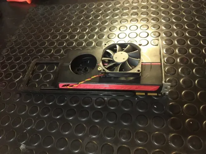 Placa de Vídeo ATI AMD HD5770 1GBDDR5 MacPro 2006-2012 PROMOÇÃO