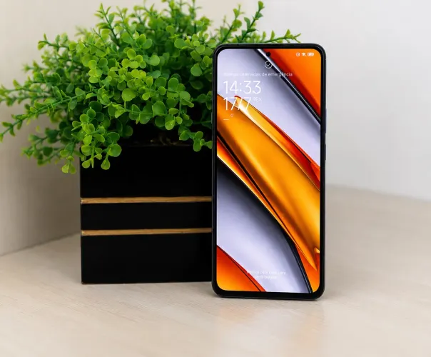 Xiaomi Poco F3 258gb / 8gb RAM