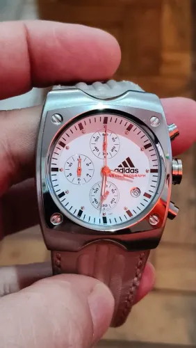 Relógio Adidas original edição limitada cronógrafo masculino funcionando perfeitamente