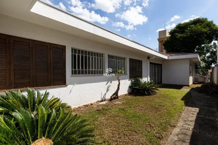Casa com 5 quartos para alugar no Alto da Rua XV em Curitiba